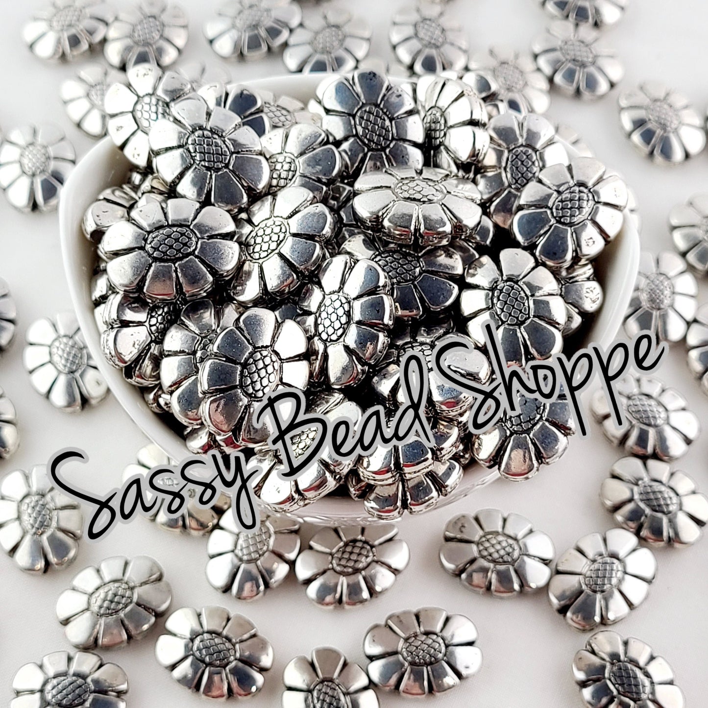 Sassy Bead Shoppe
Flower Oval Metal Bead