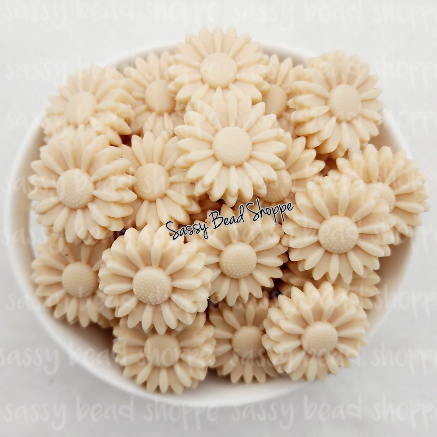 22mm Oatmeal Daisy Beads - Sassy Bead Shoppe