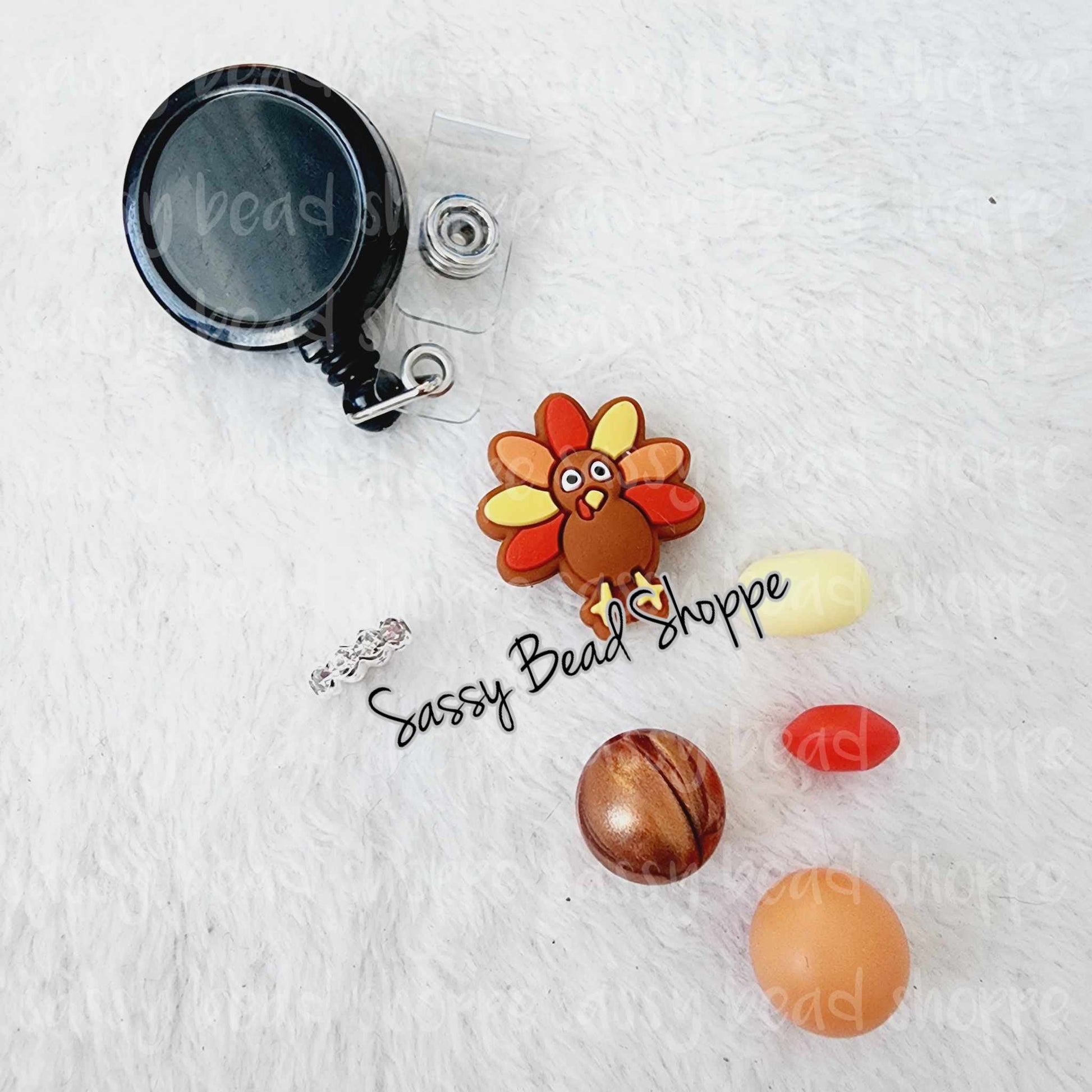 Sassy Bead Shoppe Be Thankful Badge Reel What you will receive in your kit