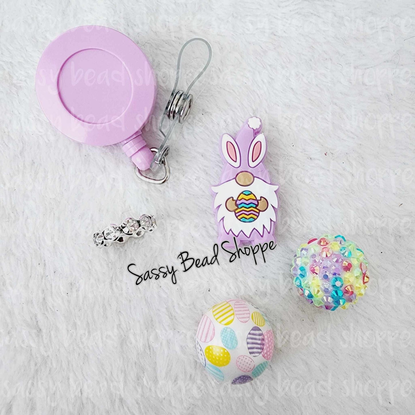 Sassy Bead Shoppe Hoppin Badge Reel What you will receive in your kit