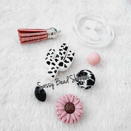 Sassy Bead Shoppe
Mauve Cactus Car Charm
What you will receive in your kit