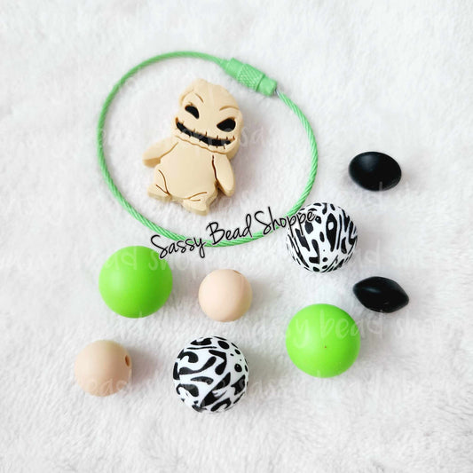 Sassy Bead Shoppe
Shadow of Darkness Tumbler Charm
What you will receive in your kit