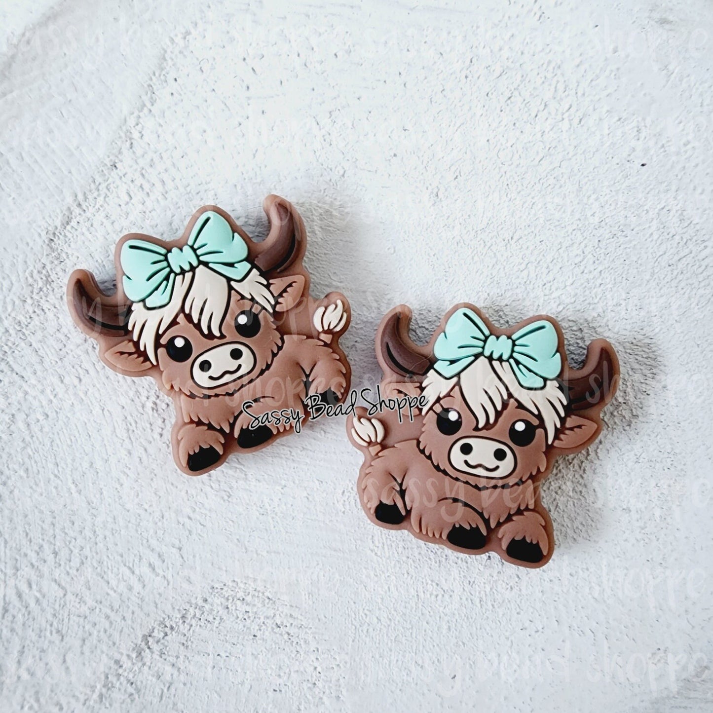 Sassy Bead Shoppe
Highland Cow Mint Focal Bead