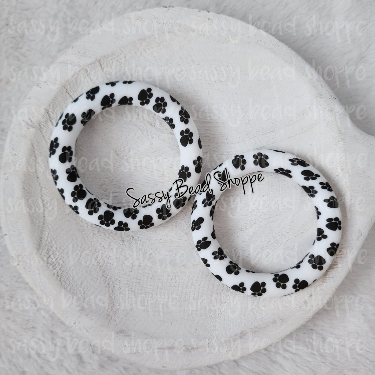 65mm Paw Print Silicone Ring - Sassy Bead Shoppe