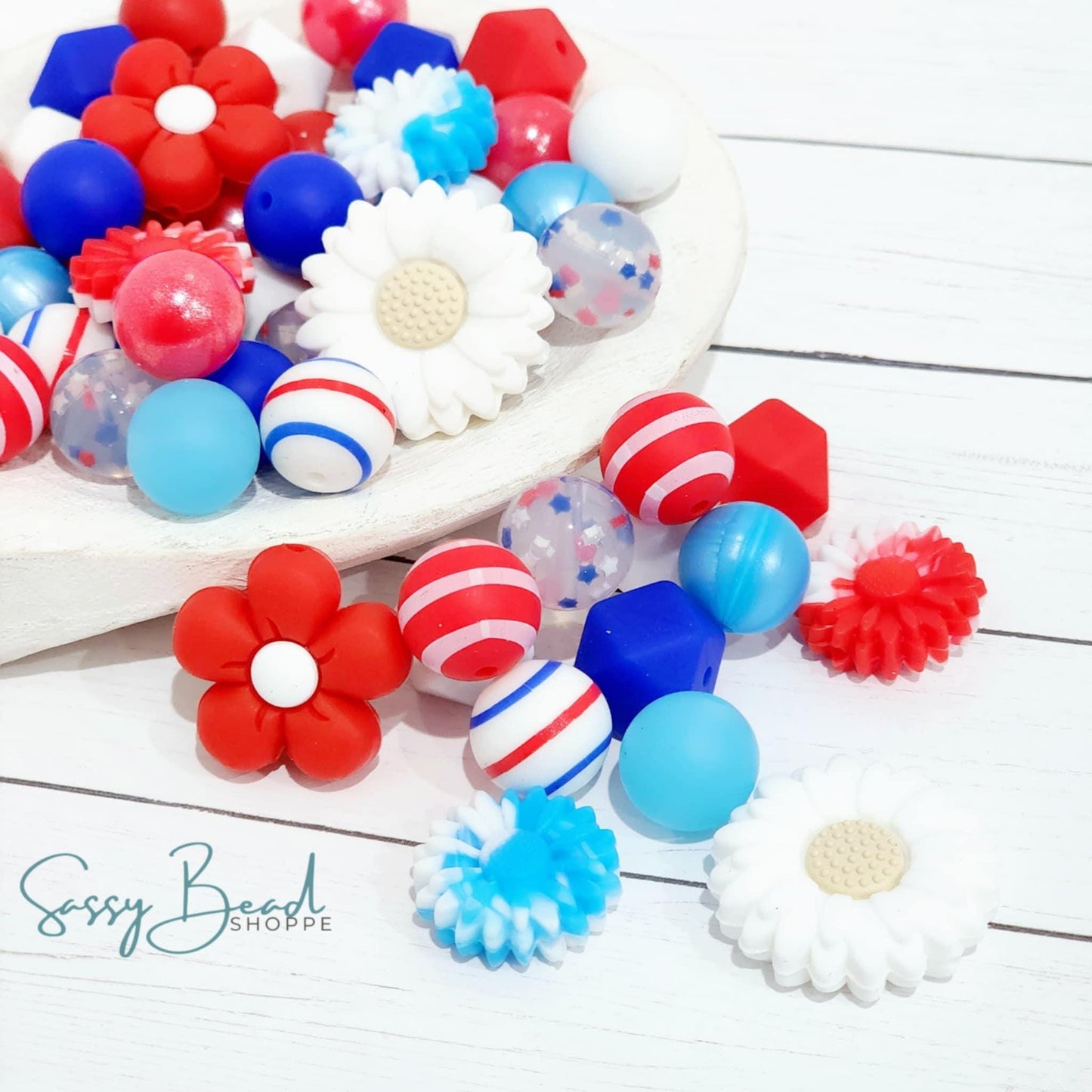 Sassy Bead Shoppe
USA Bloomin Bead Mix