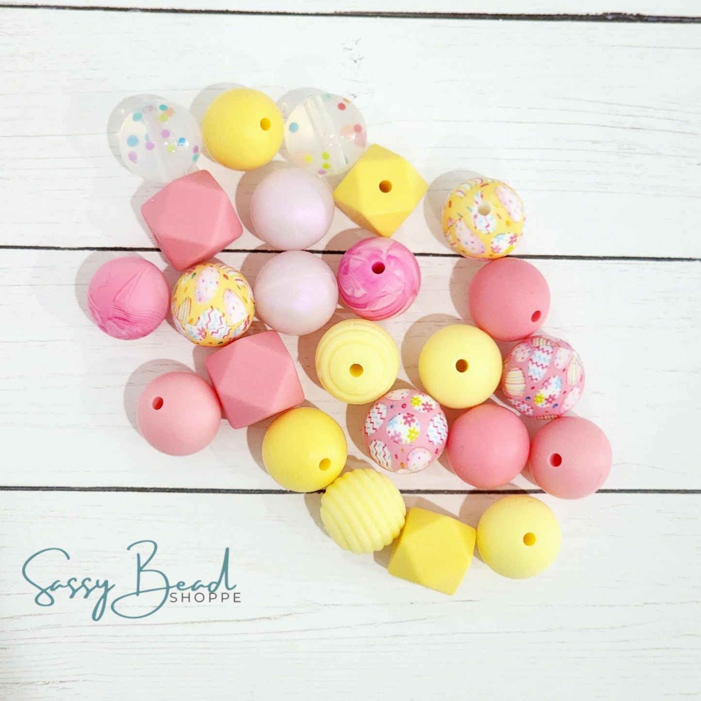 Sassy Bead Shoppe
Egg Hunt Bash Bead Mix 28 count