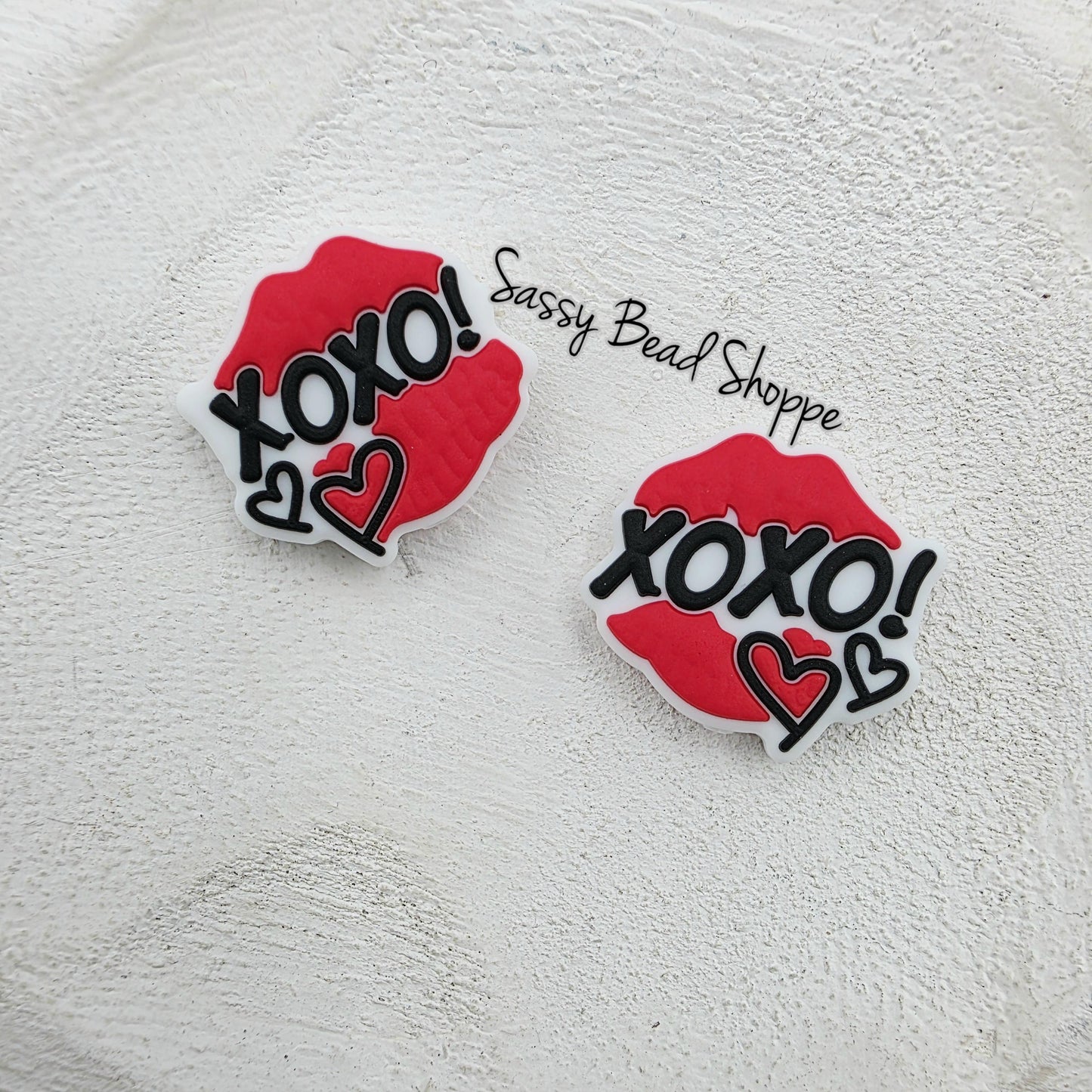 XOXO Lips Focal Beads