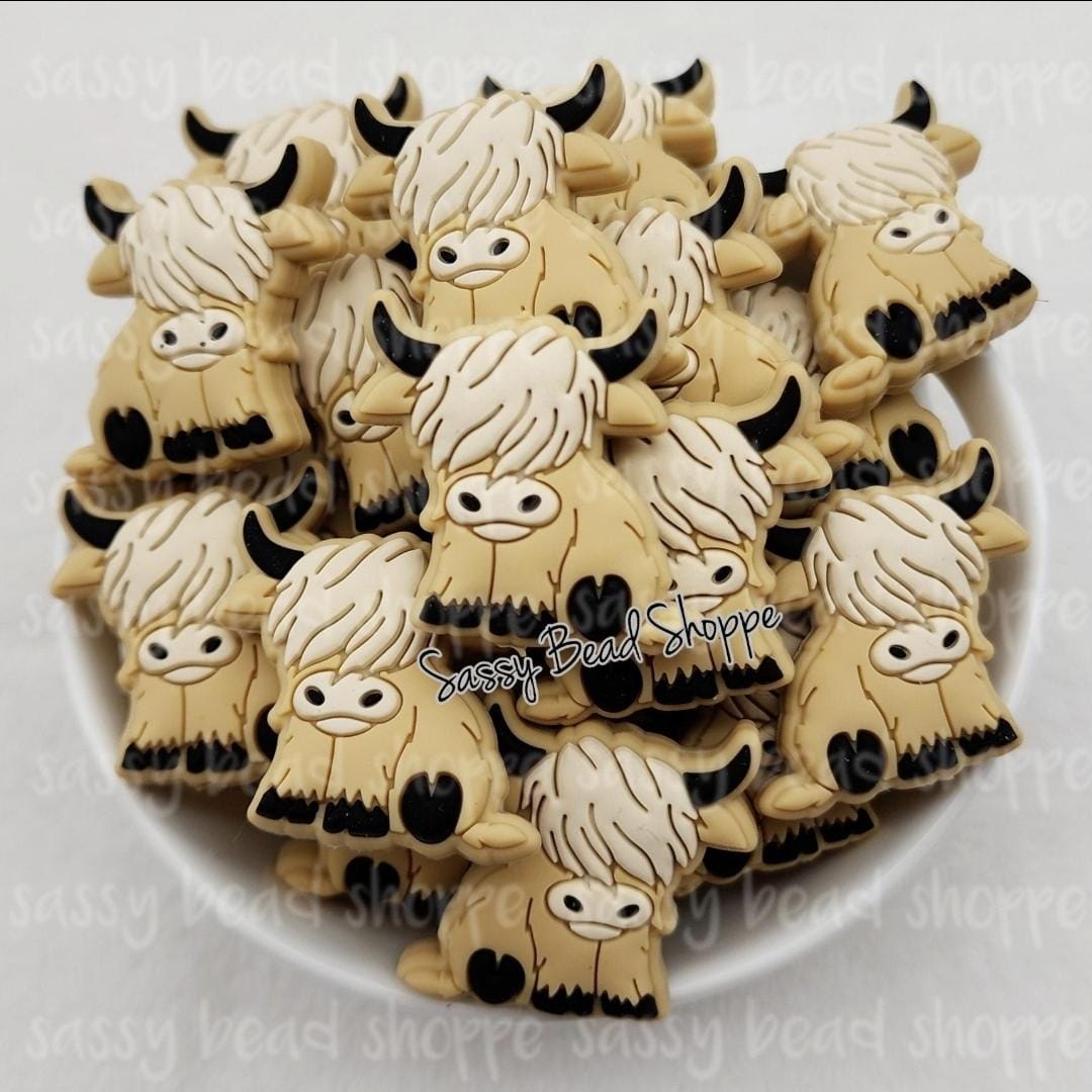 Highland Cow Caramel Focal Beads