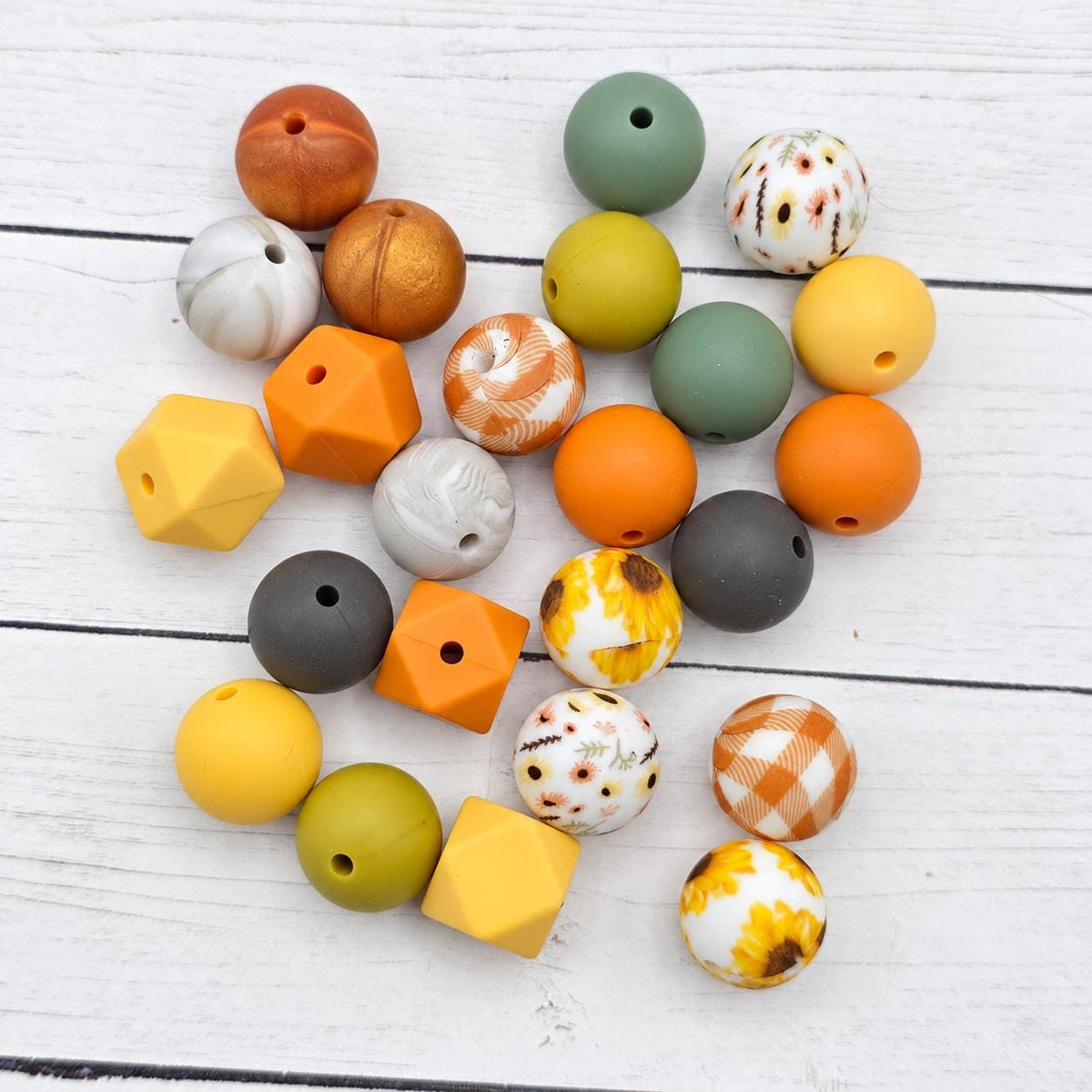 Cozy Country Silicone Bead Mix, 15mm, 24 Count