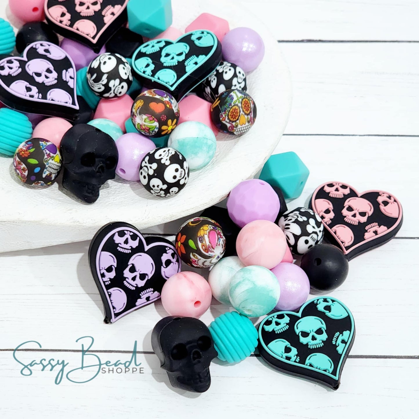 Skull Girl Bead Mix