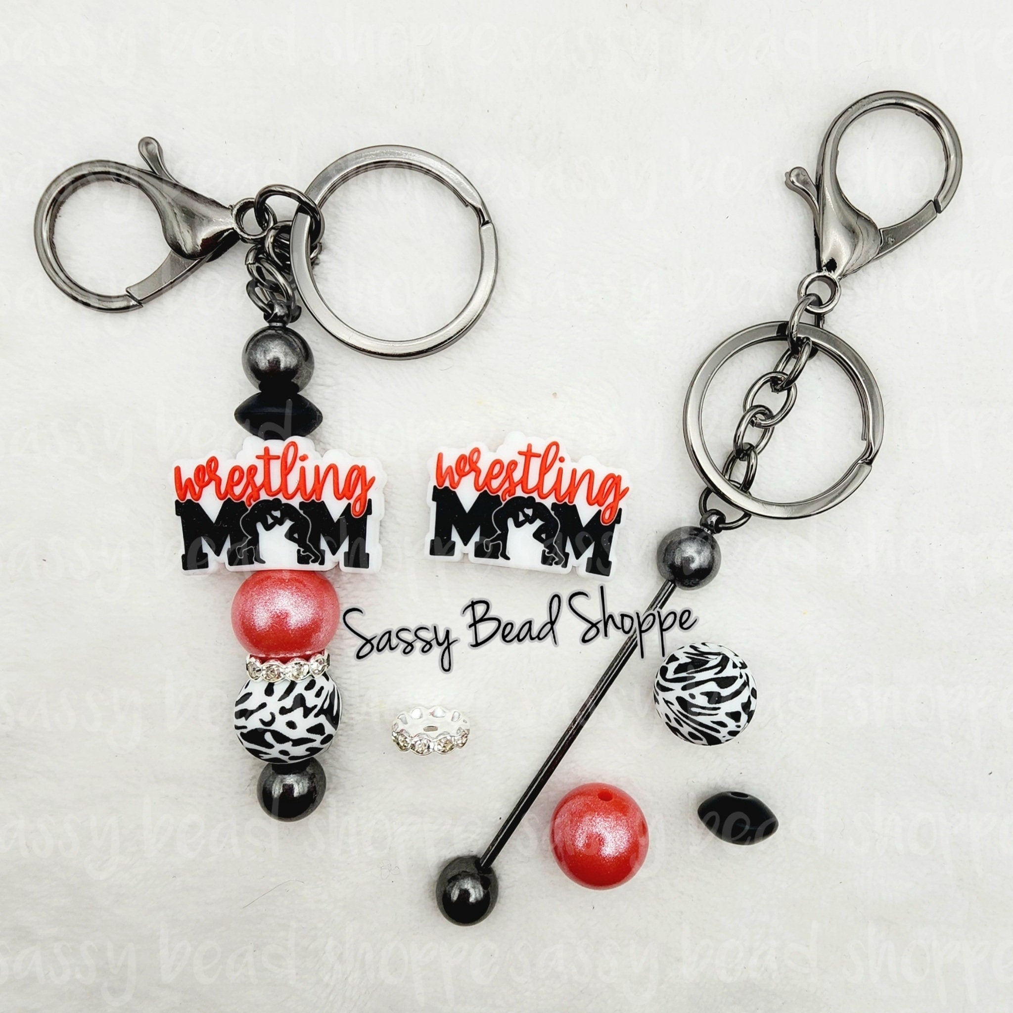 Sassybeadshoppe Girl Mom Life Keychain Kit, Mom Life Beadable Key Chain, Beaded Keychain, Focal Beads, Bubblegum Beads, Silicone Beads