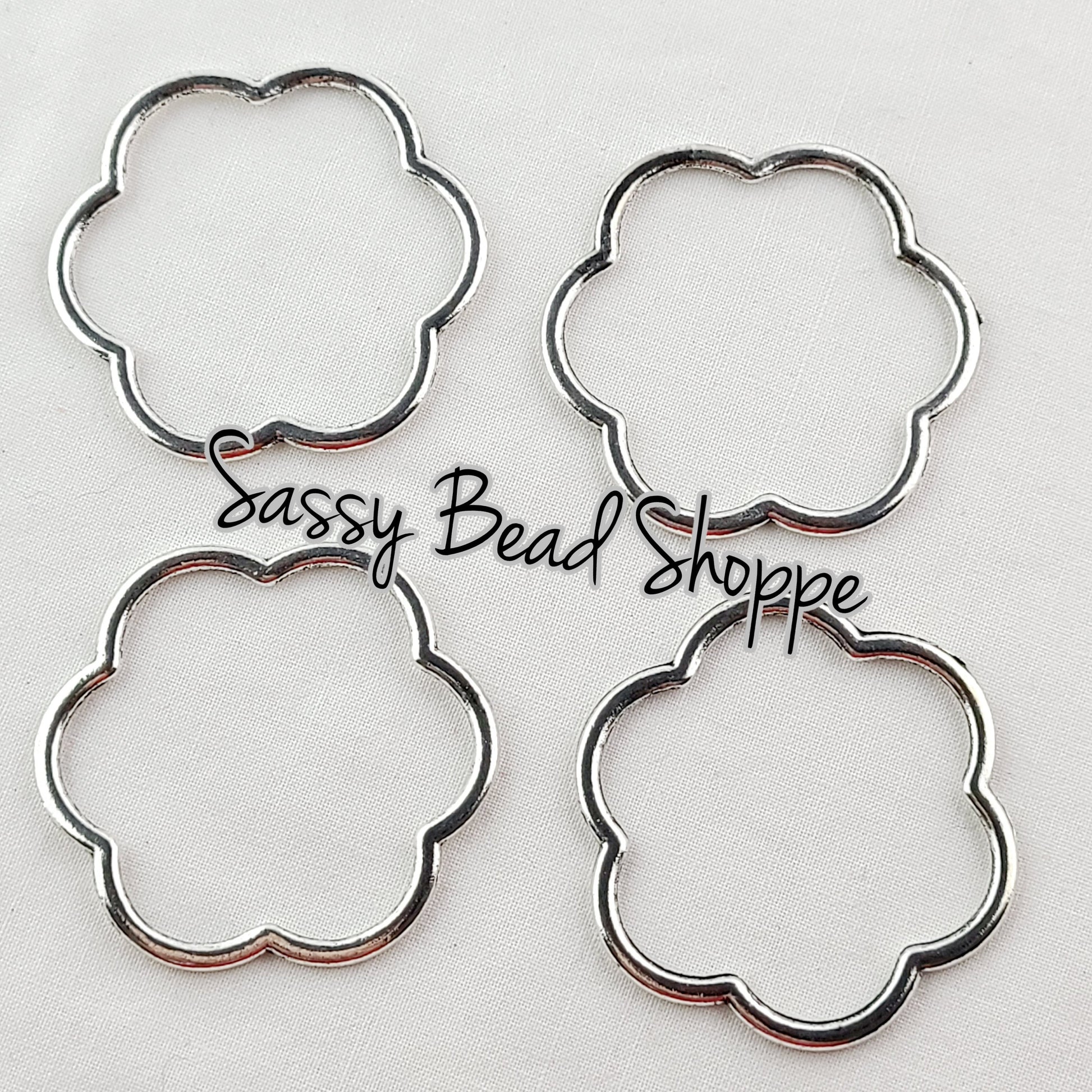 Sassy Bead Shoppe
Large Flower Outline