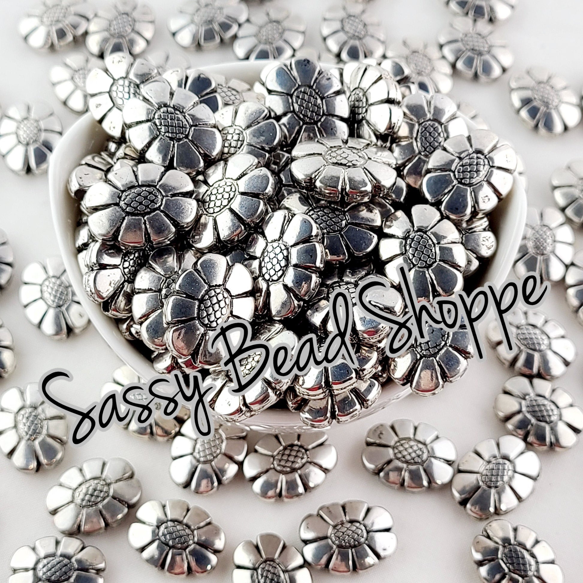 Sassy Bead Shoppe
Flower Oval Metal Bead