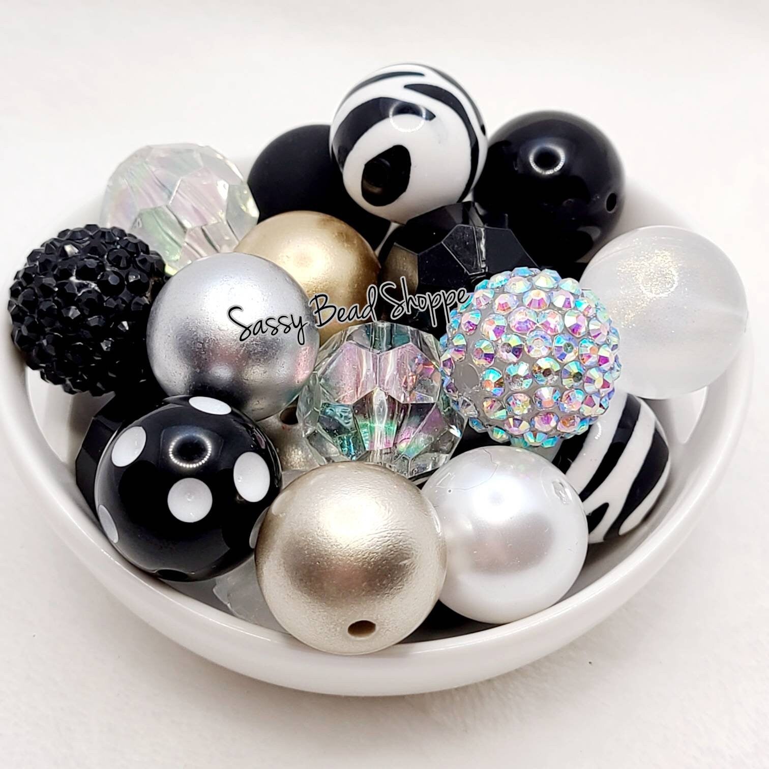 Sassy Bead Shoppe
Love Sweet Love Bead Mix
pack of 24 count mix