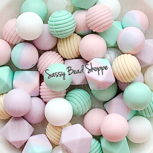 Blushing Babe Silicone Bead Mix