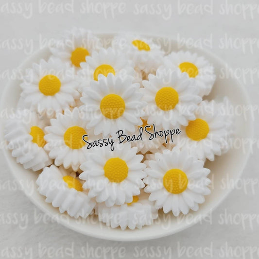 Sassy Bead Shoppe White Daisy Focal Bead