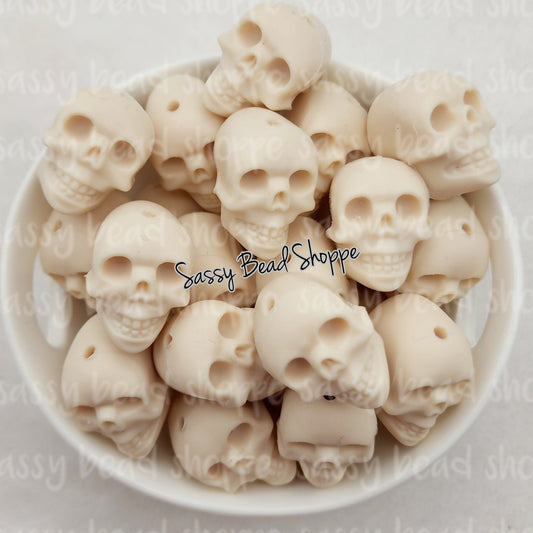 Sassy Bead Shoppe
Beige Skull Focal Bead