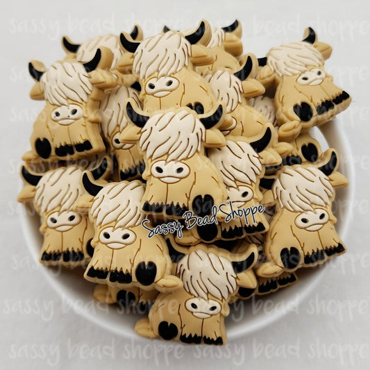 Sassy Bead Shoppe Highland Cow Khaki Focal Bead