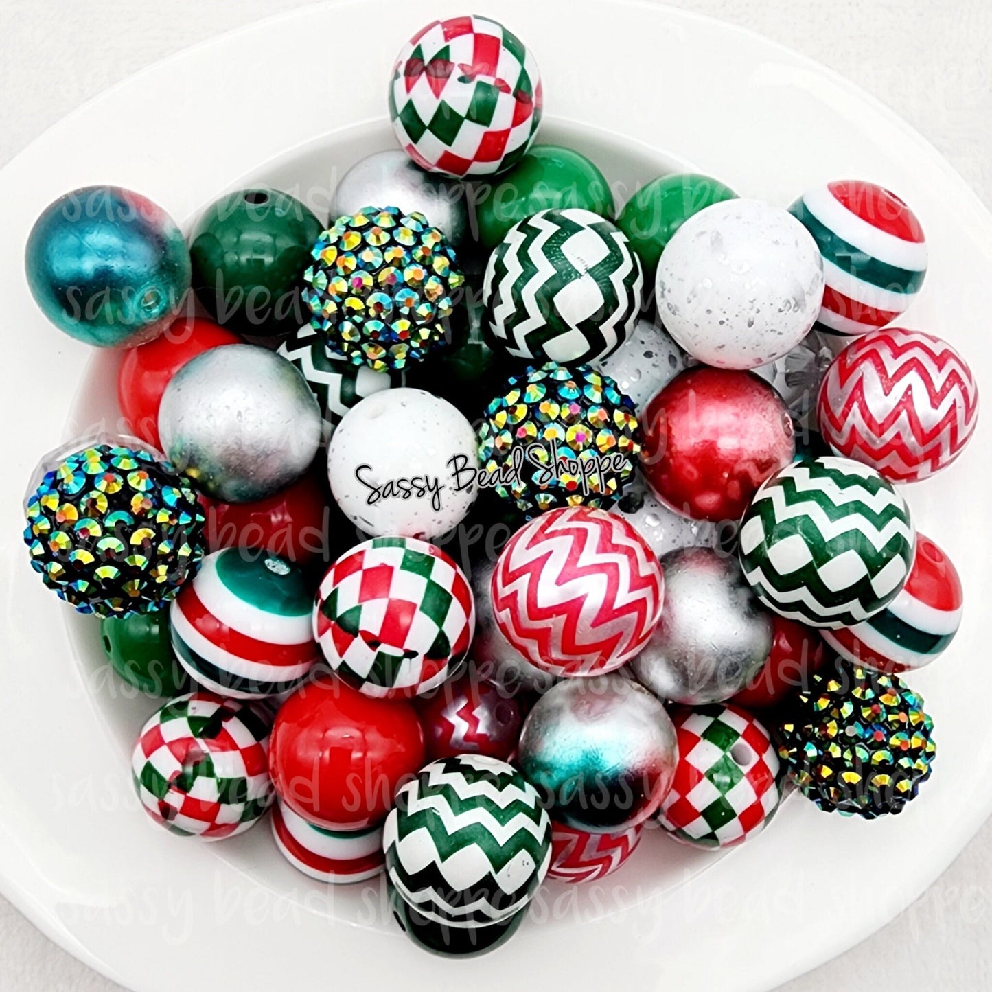 Sassy Bead Shoppe
Santa&#39;s Helper Bead Mix