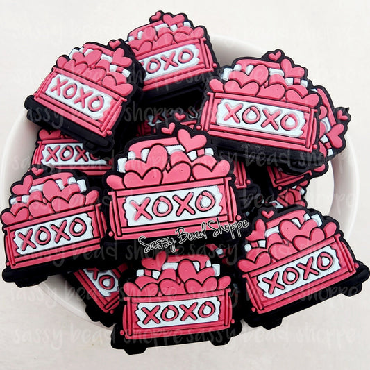 Sassy Bead Shoppe
XOXO Party Focal Bead