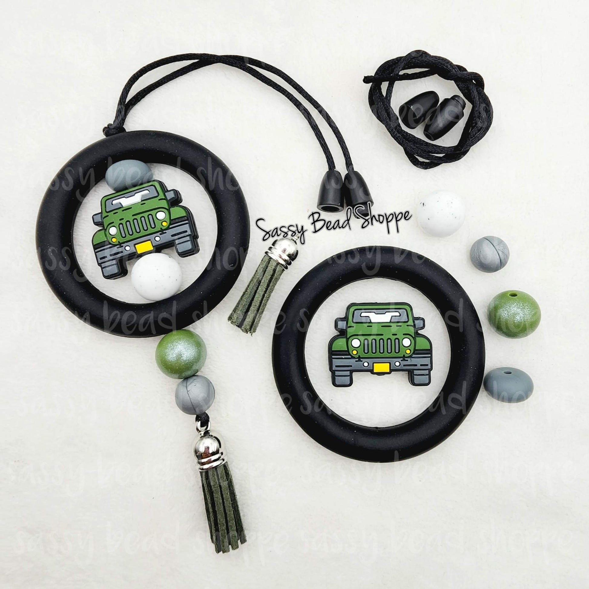 Mud On Tires Car Charm Kit