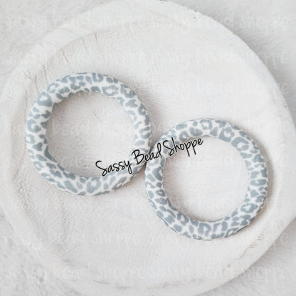 Sassy Bead Shoppe
Gray Leopard Print Silicone Ring