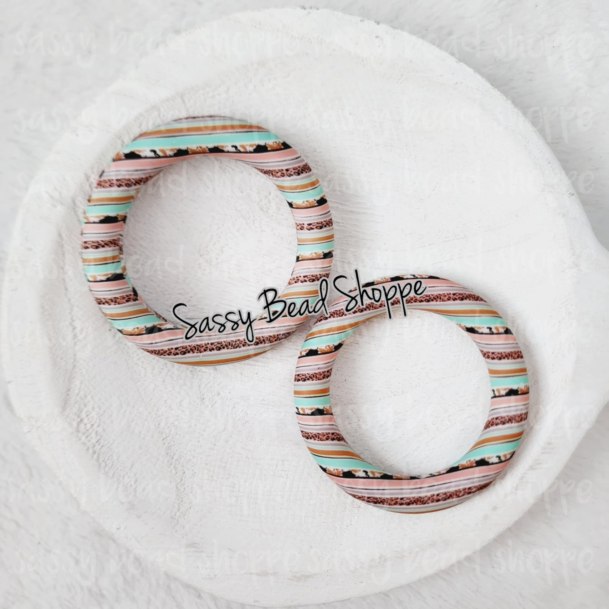 Sassy Bead Shoppe
Western Serape Print Silicone Ring