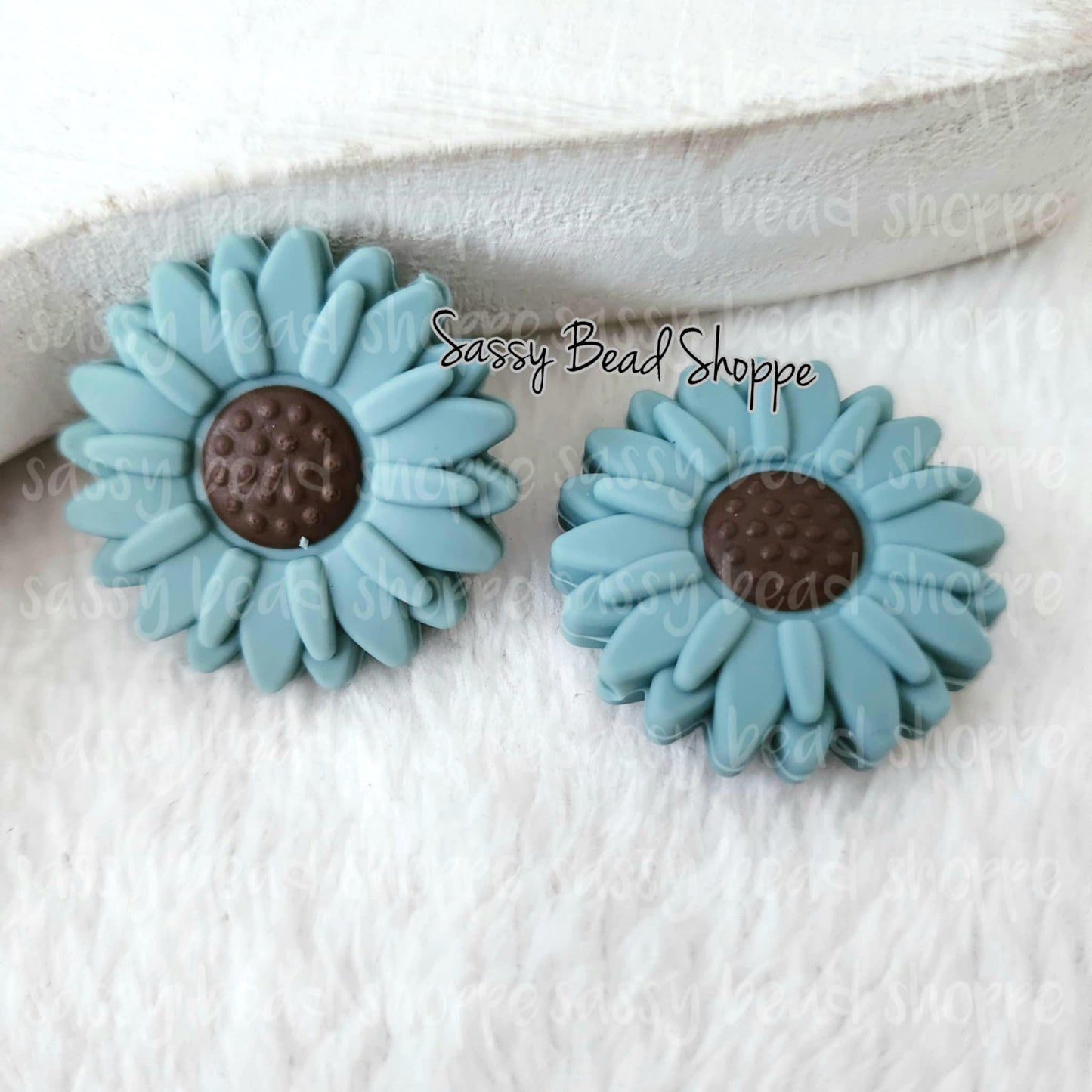 30mm Dusty Blue Daisy Focal Beads - Sassy Bead Shoppe