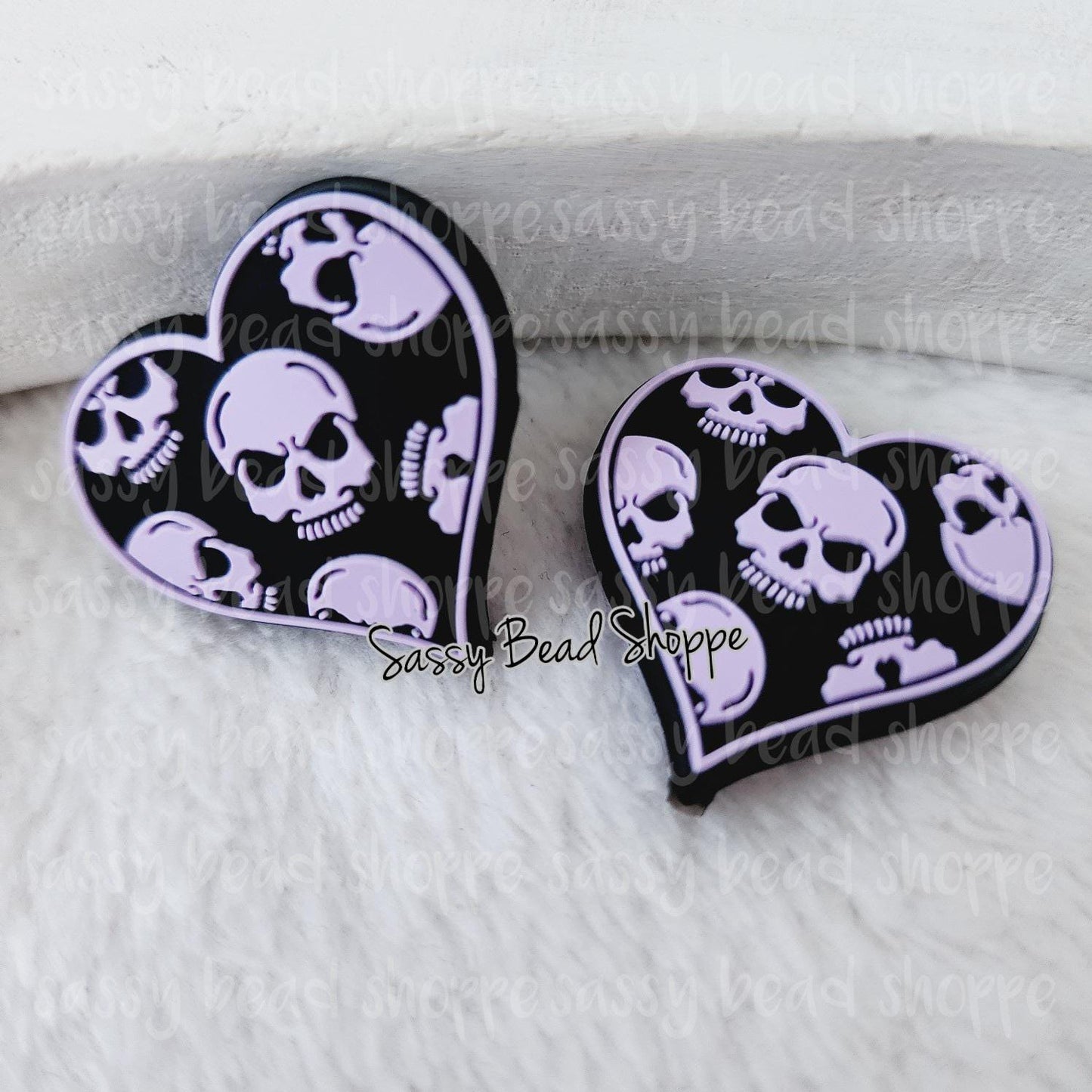 Sassy Bead Shoppe Lavender Skull Heart Focal Bead Close Up