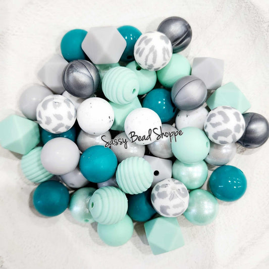 Sassy Bead Shoppe 
Aquamarine Silicone Mix