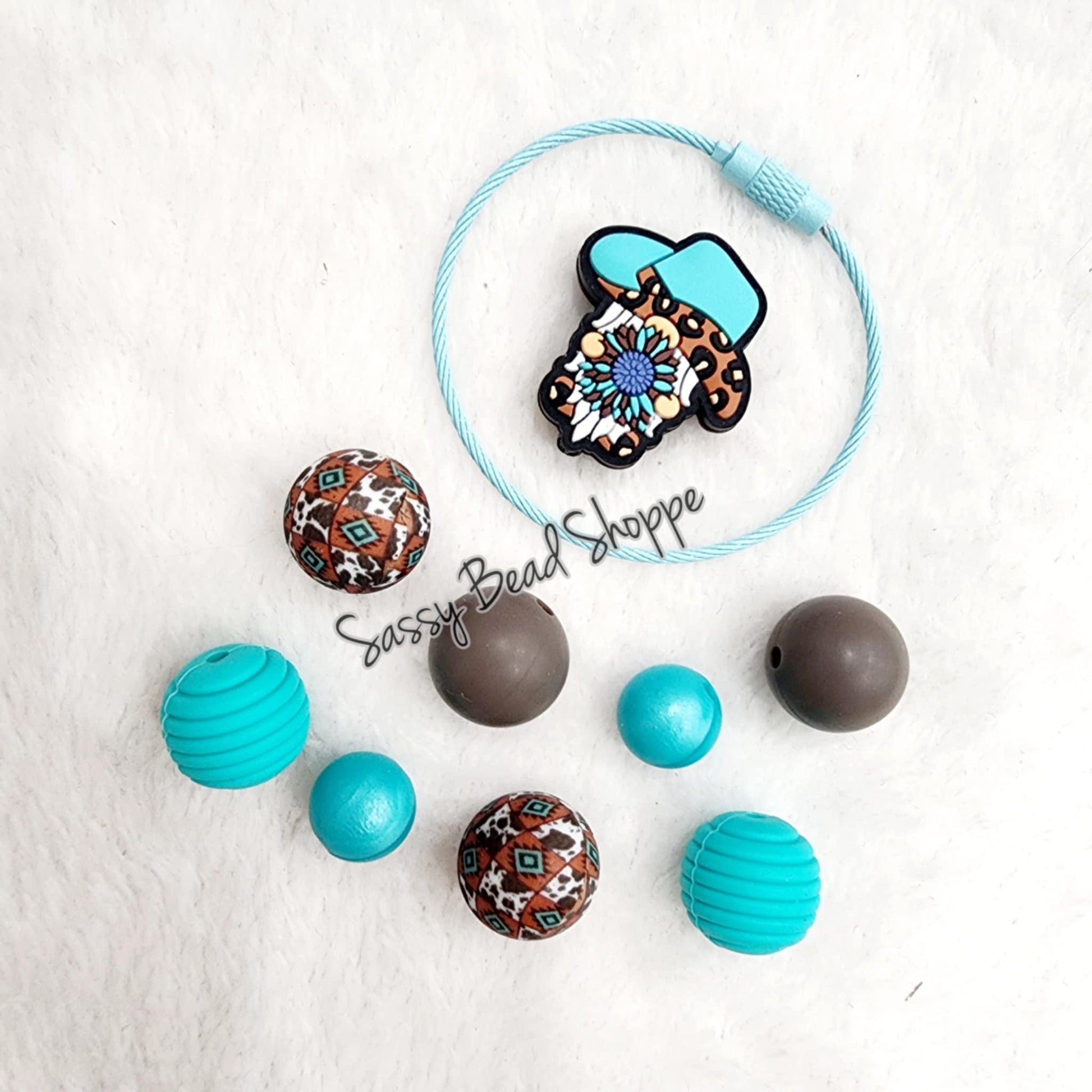 Sassy Bead Shoppe
Cowboy Kisses Tumbler Charm
What you will receive in your kit