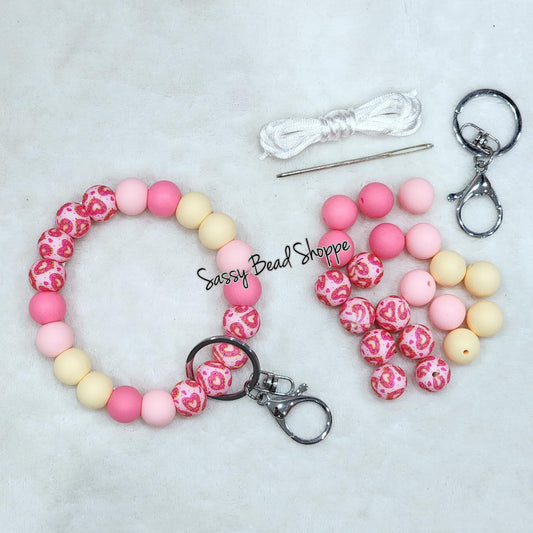 Sassy Bead Shoppe
Secret Admirer Wristlet Keychain Kit