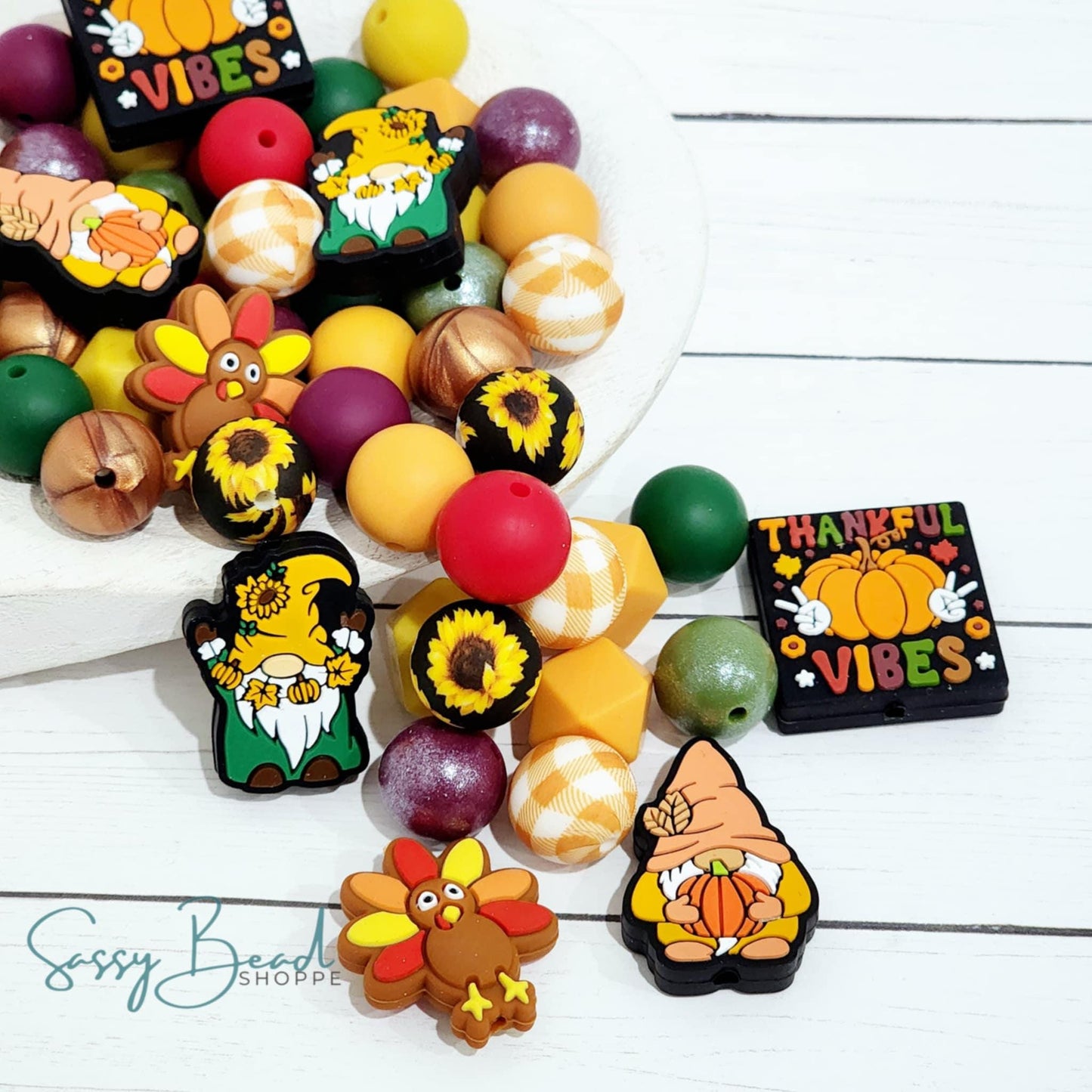Sassy Bead Shoppe
Give Thanks Bead Mix