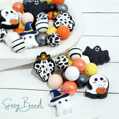 Hey Boo Bead Mix with a fun mix of Halloween beads - 4 different Ghost focal beads  — plus accent beads