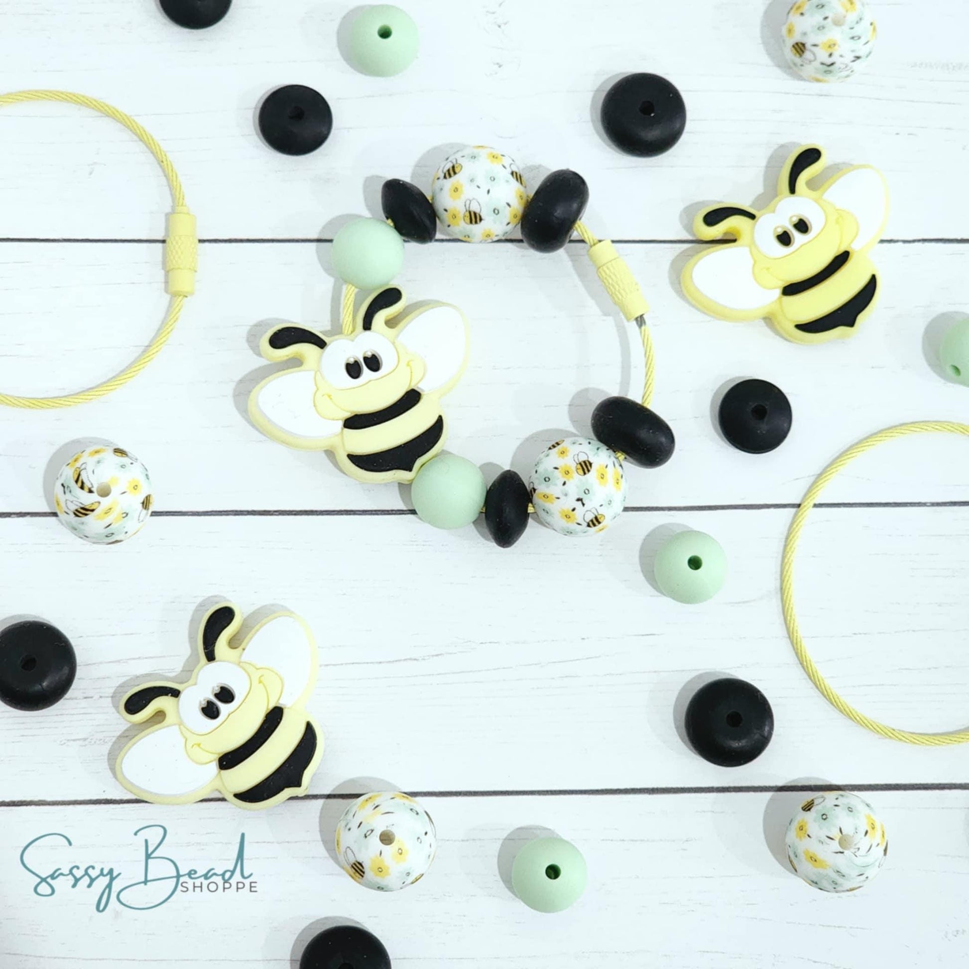 Sassy Bead Shoppe
Sweet Bee Tumbler Charm