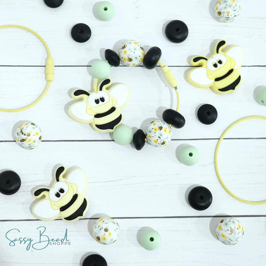 Sassy Bead Shoppe
Sweet Bee Tumbler Charm