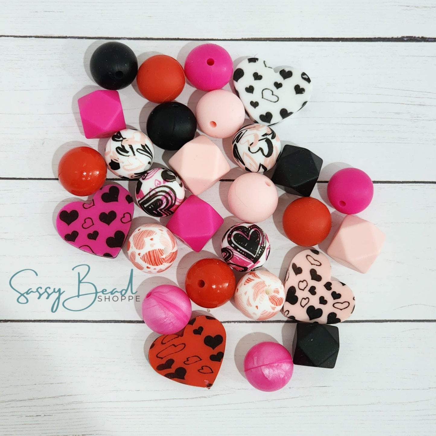 Sassy Bead Shoppe
Sizzlin Love Bead Mix 24 Count
