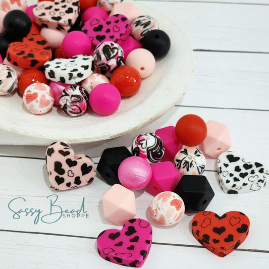 Sassy Bead Shoppe
Sizzlin Love Bead Mix