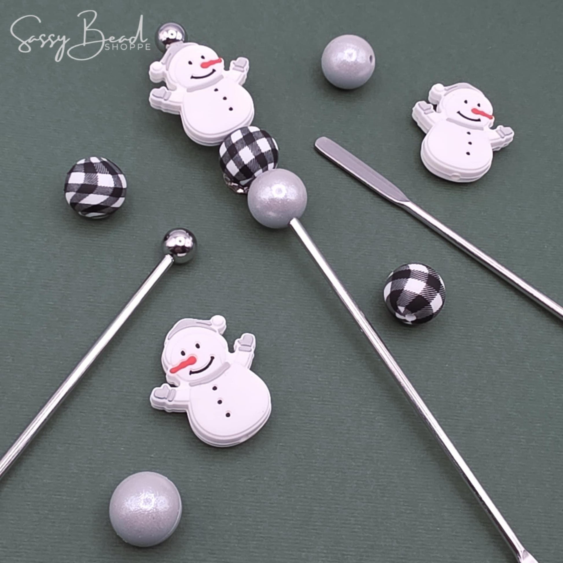 Frosty Fun DIY Stir Stick with a fun mix of Winter beads - Snowman & Plaid — plus accent beads