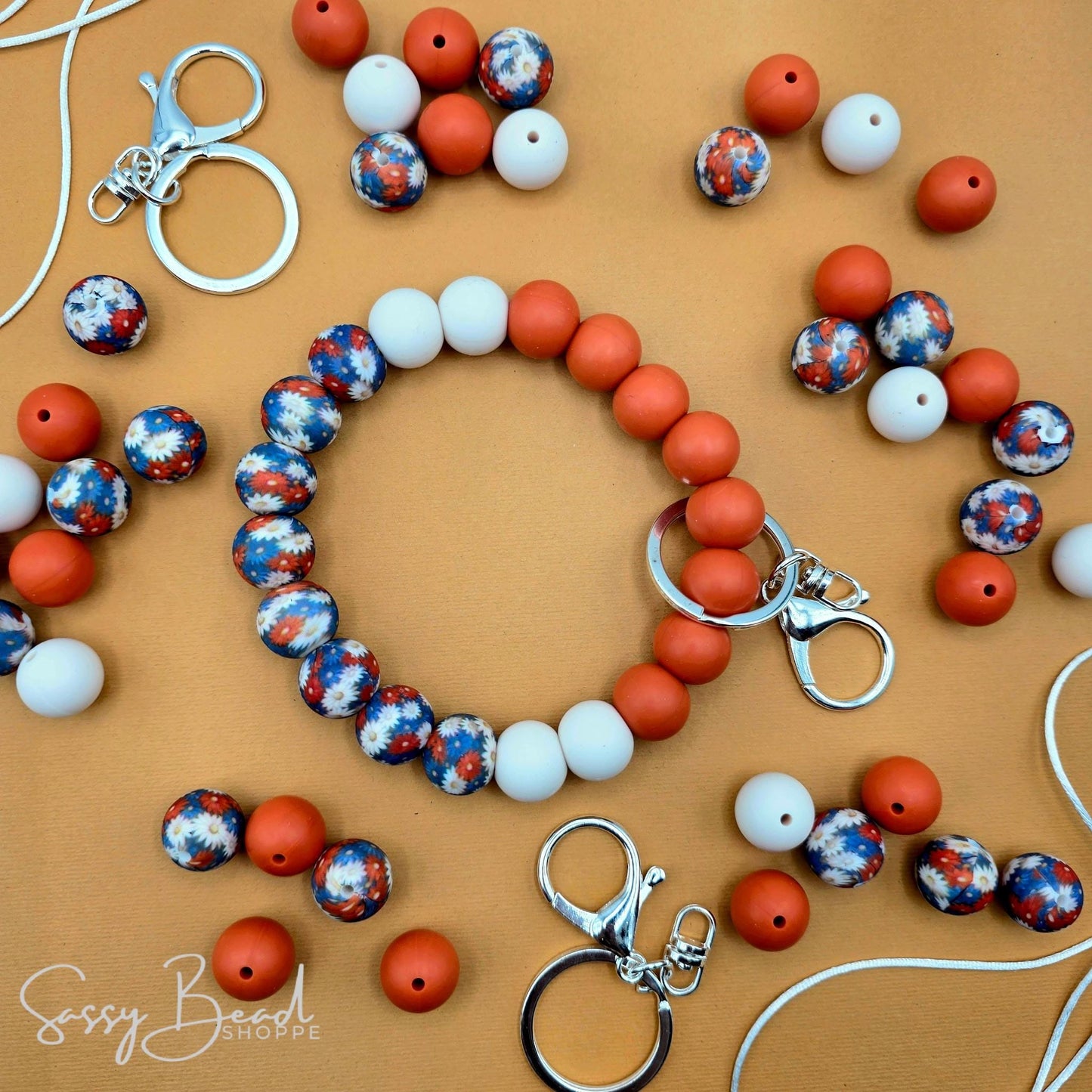 Daisy Girl Wristlet Kit