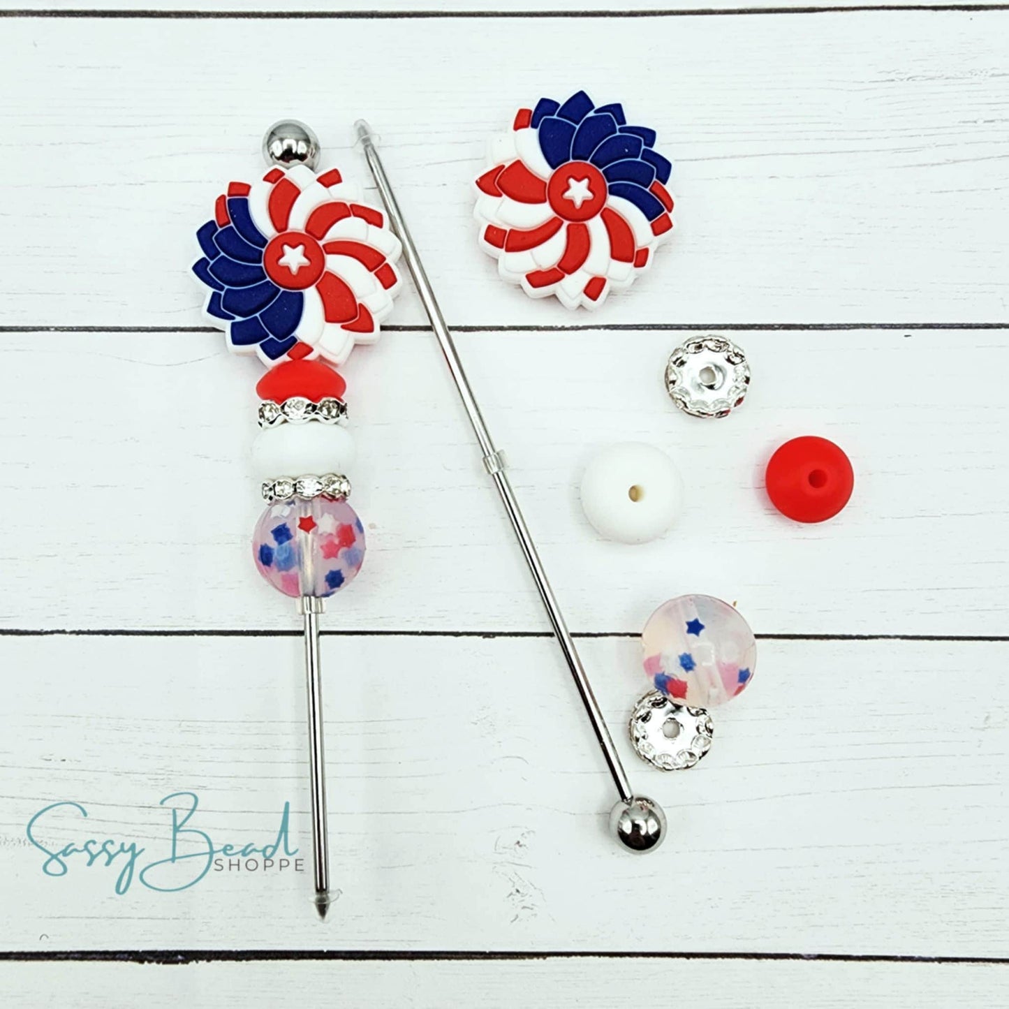 American Spirit DIY Cookie Scribe with a fun mix of patriotic beads - USA flower focal  — plus accent beads