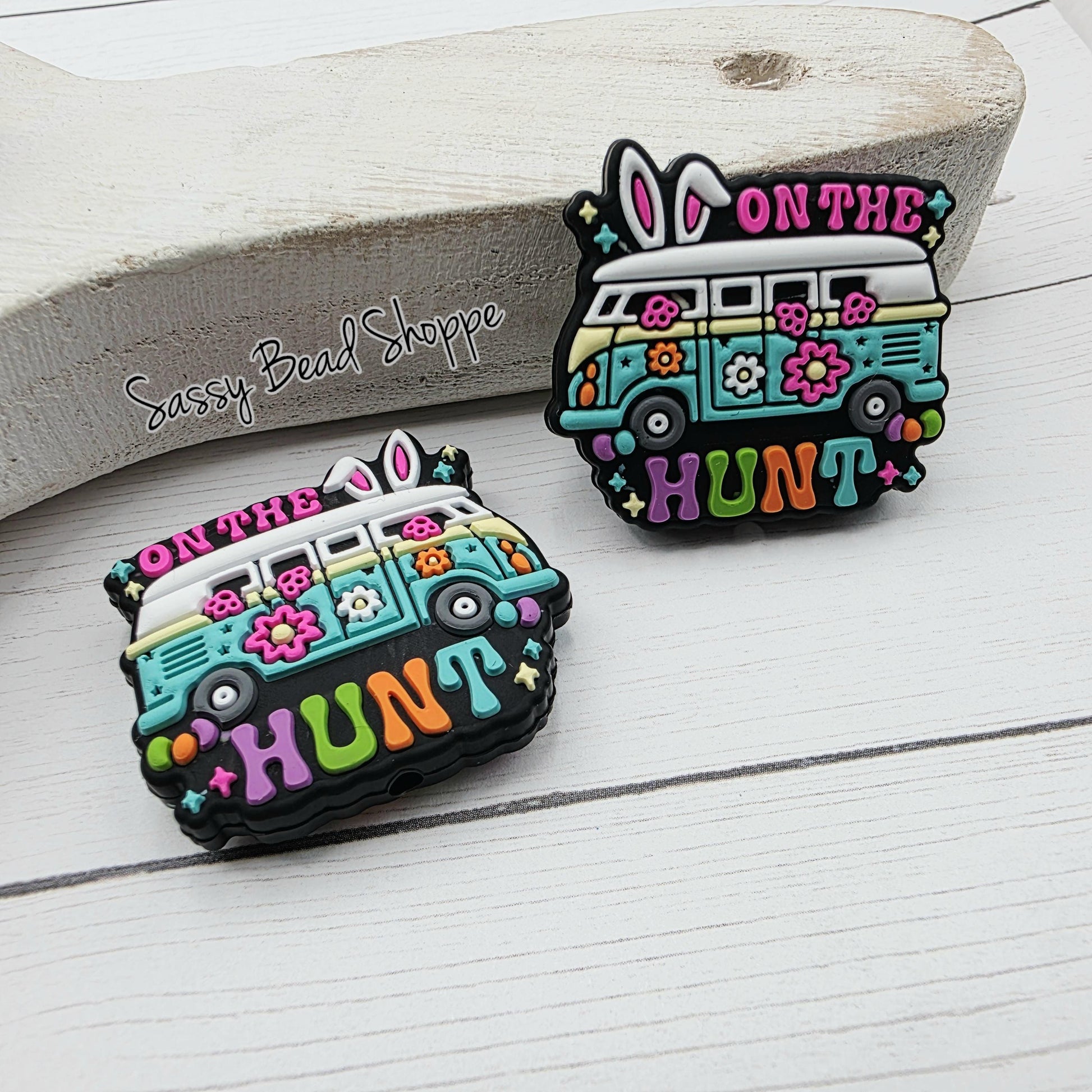 On The Hunt Focal Beads