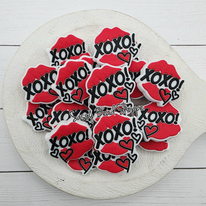 XOXO Lips Silicone Focal Bead, Bead Supply for Jewelry Making, DIY Keychains, Pens, Wristlets, Cookie Scribes, Car Charms, Bracelets, Crafts