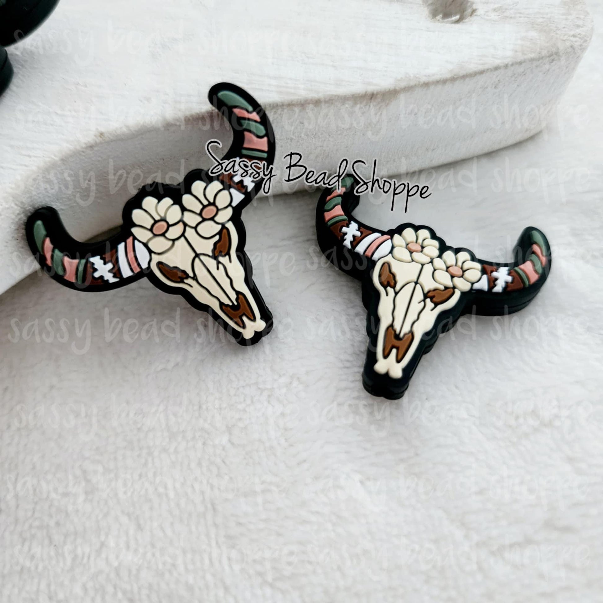 Sassy Bead Shoppe
Aztec Floral Skull Focal Bead Close Up