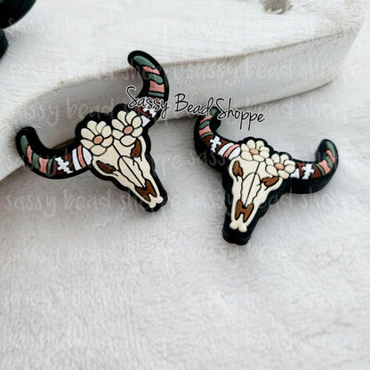 Sassy Bead Shoppe
Aztec Floral Skull Focal Bead Close Up