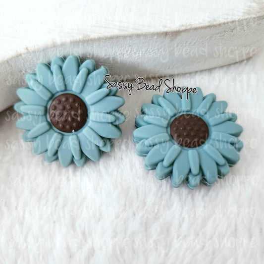 Sassy Bead Shoppe
30mm Dusty Blue Daisy Focal Bead Close Up