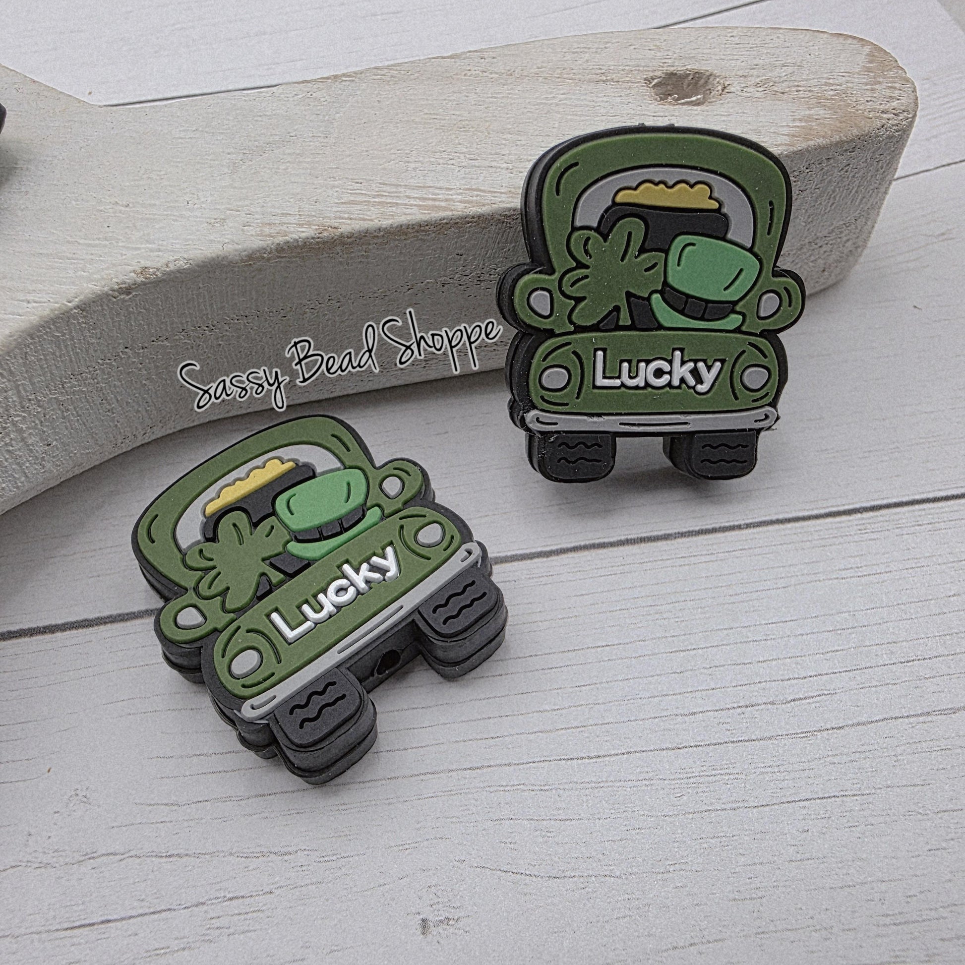 Lucky Truck Focal Bead, Green Shamrock Truck Silicone Bead for St. Patrick’s Day DIY Keychains, Pens, Wristlets, Car Charms