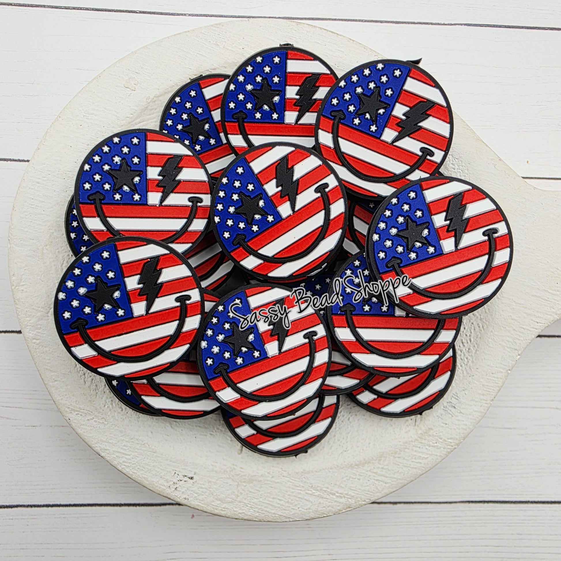 Smile USA Silicone Focal Bead, 1–3 Count for DIY Jewelry and Crafts