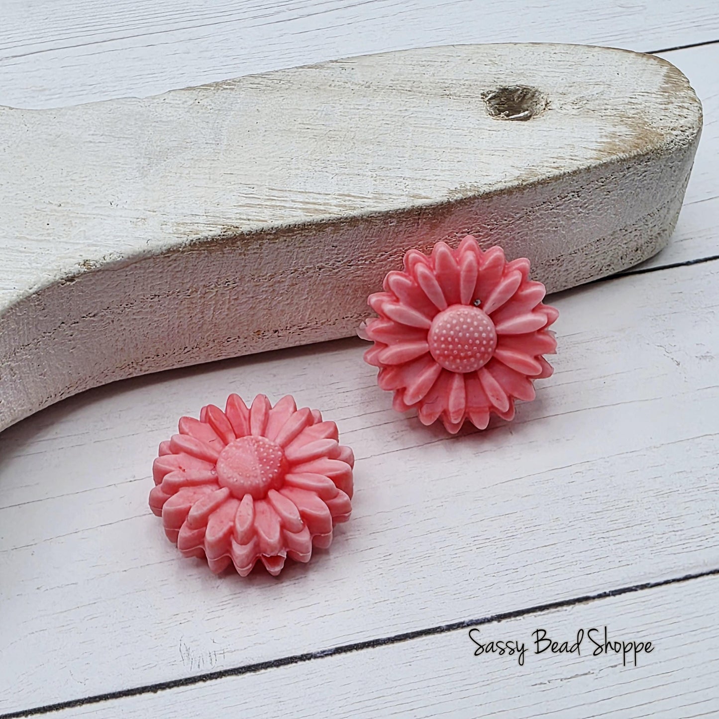 22mm Turquoise Marble Daisy Beads