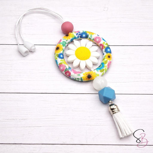 Daisy Bloom Car Charm DIY Kit, Spring Floral Bead Kit, Beaded Car Charm Accessory, Rearview Mirror Charm, Gift for Her